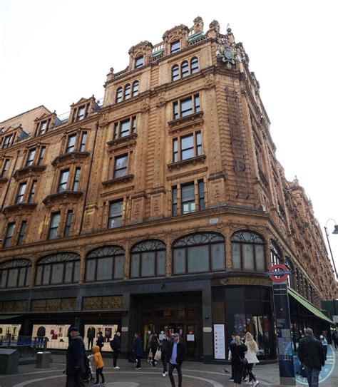 harrods bakery knightsbridge.